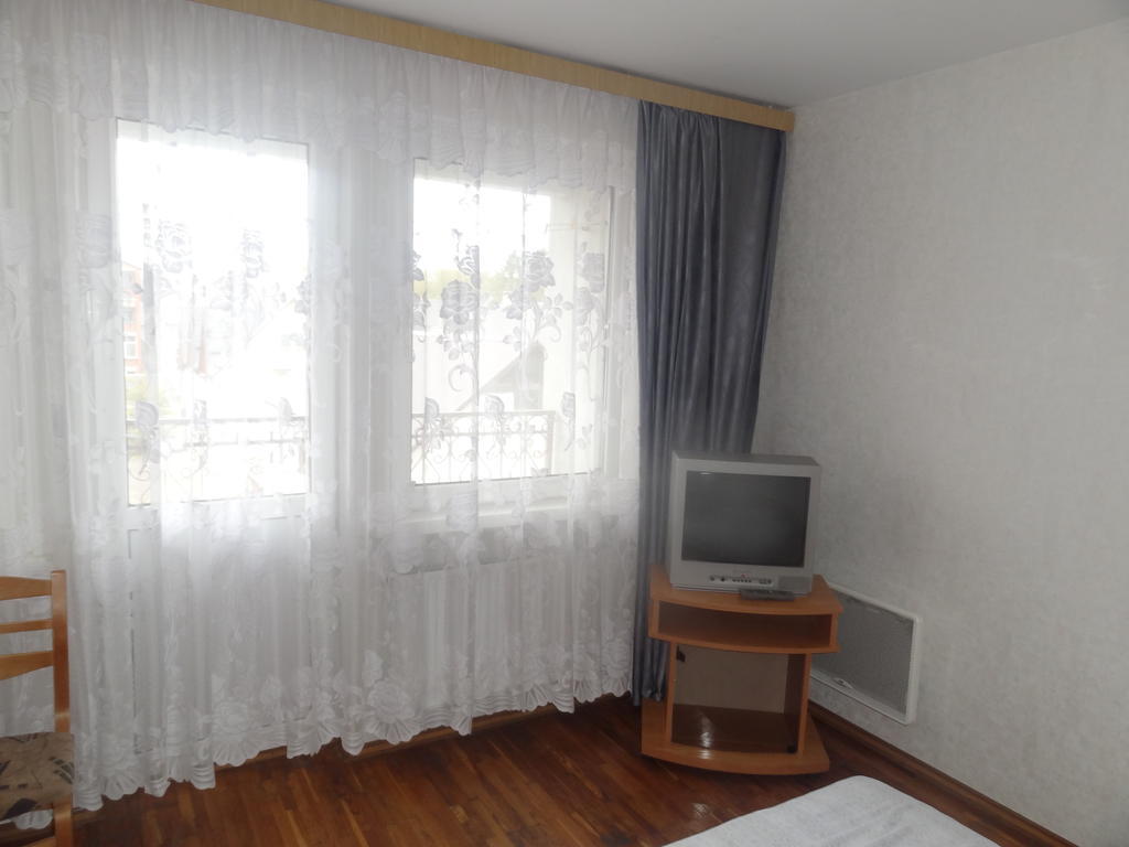 Hotel Rebir Daugavpils Exteriér fotografie